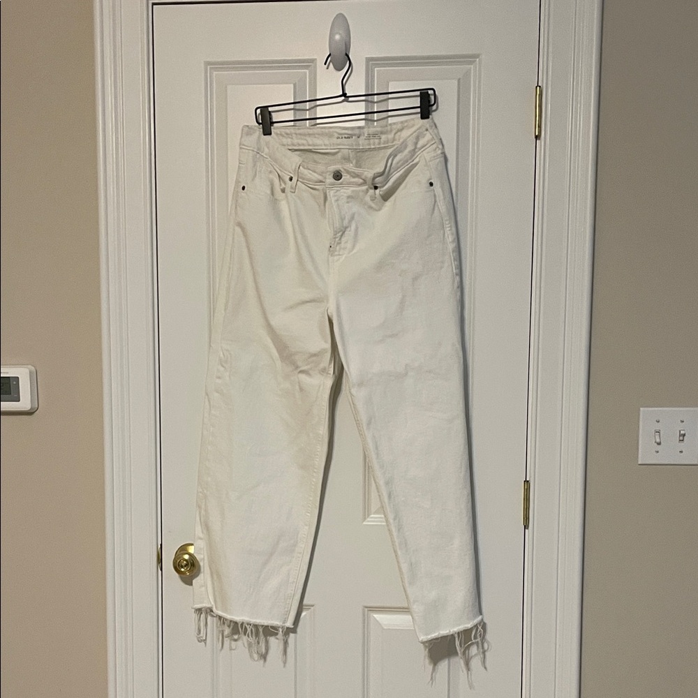 Old Navy Cream Ankle Jeans with Frayed Hem